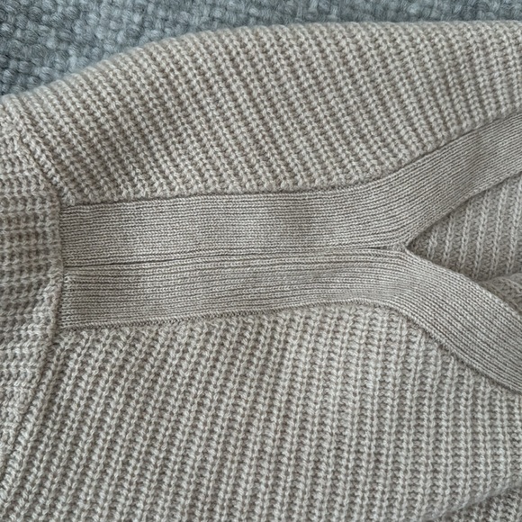 Jenni Kayne boat neck sweater NWT no flaws - Picture 7 of 9